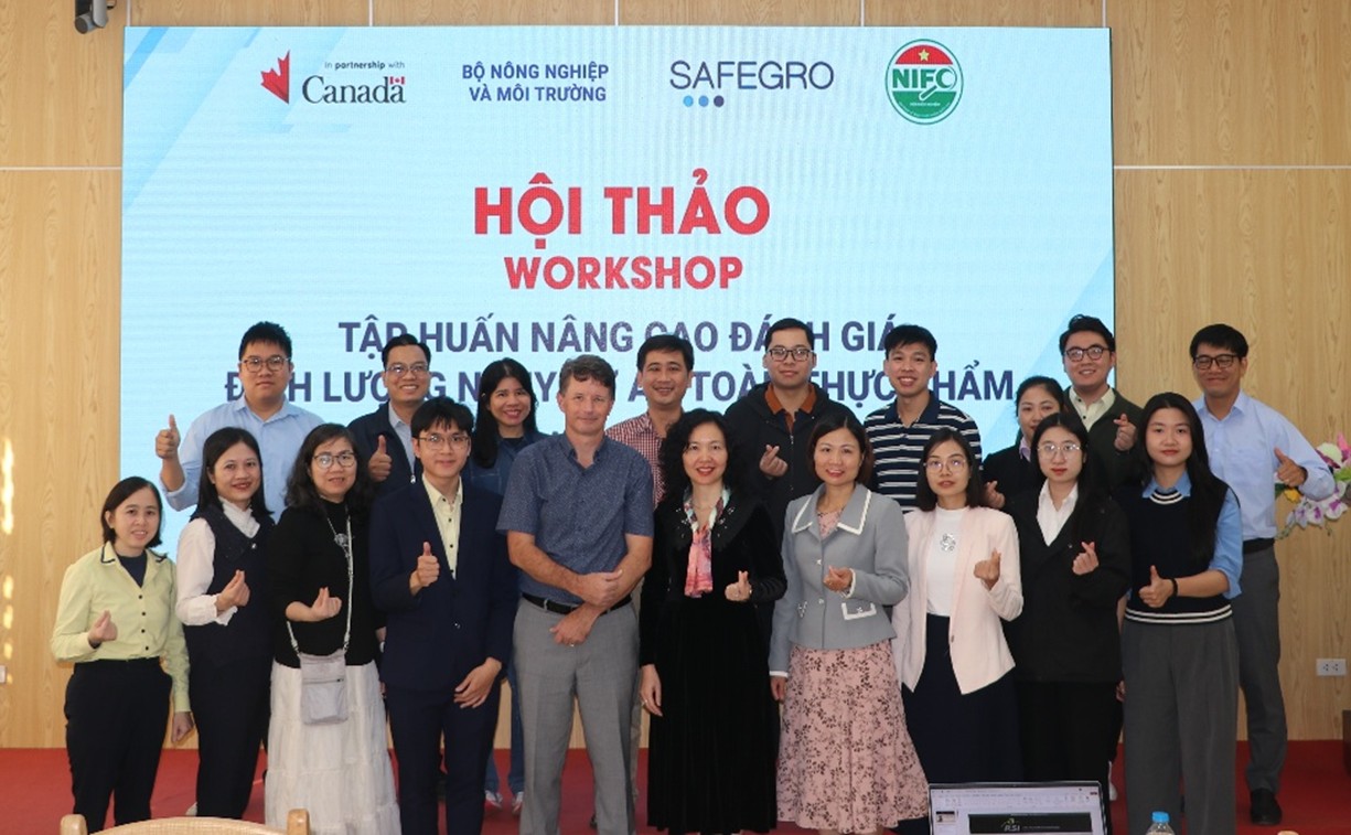 Participants who have a certain amount of experience in the field of food safety risk assessment