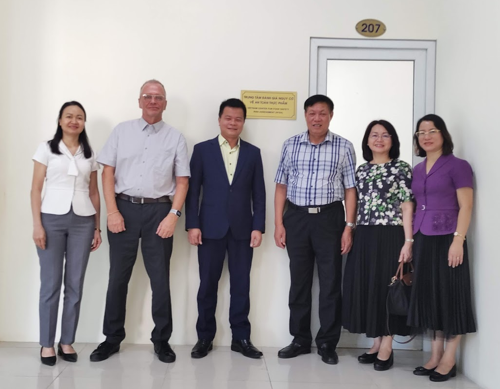 Announcement of the establishment of Vietnam Center for Food Safety Risk Assessment (VFSA) - Ảnh 14